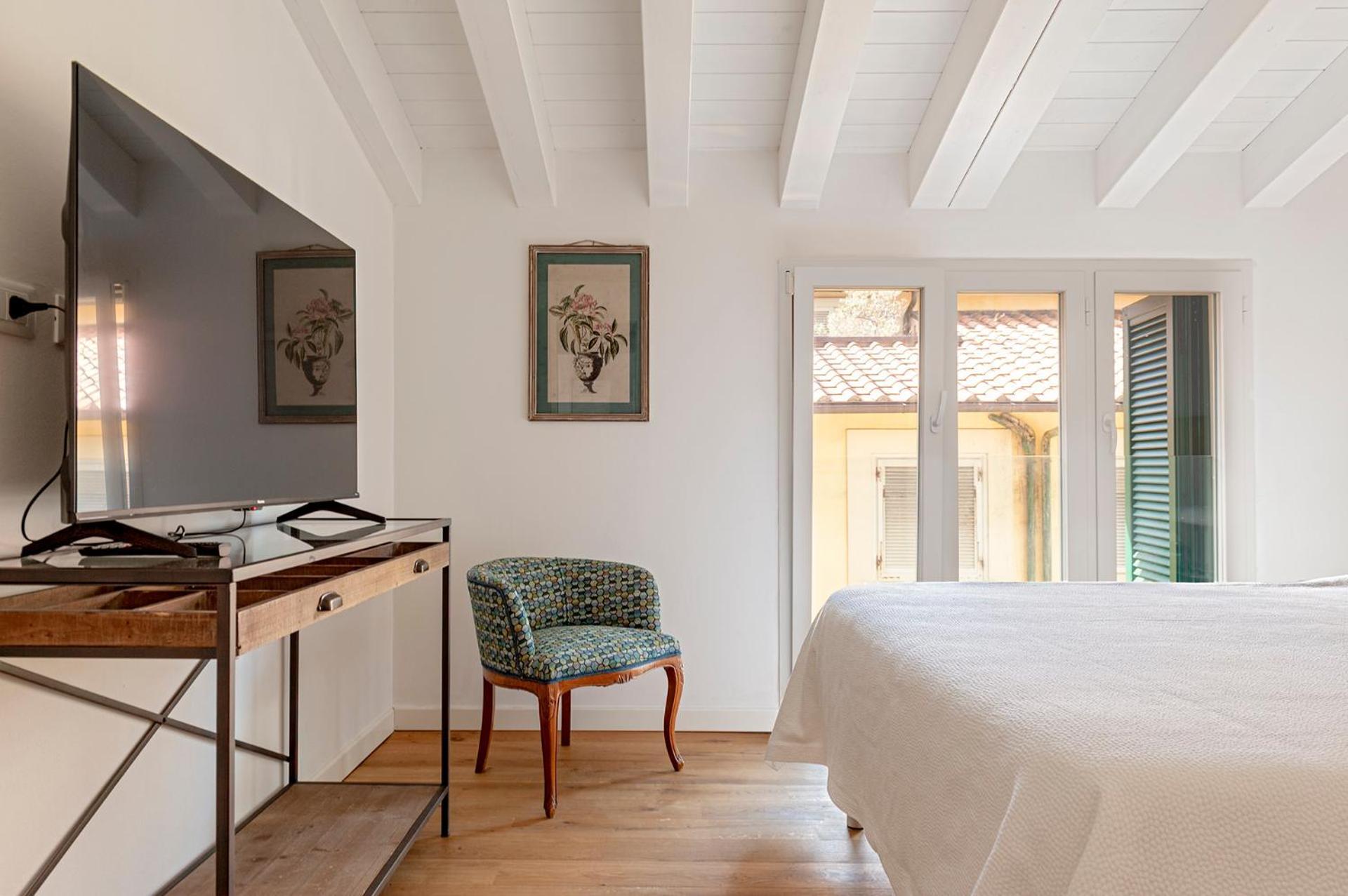 Waterfront Balcony I Grani 5 Resort Grand Suite Livorno Esterno foto