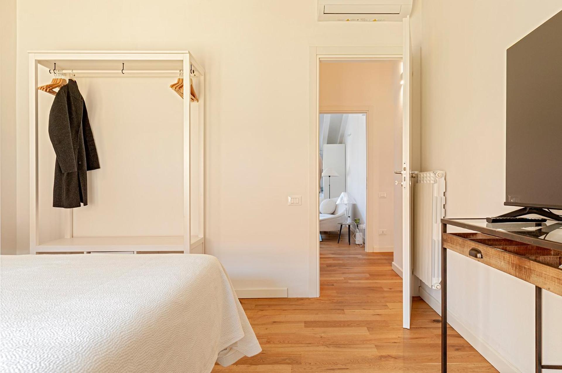 Waterfront Balcony I Grani 5 Resort Grand Suite Livorno Esterno foto